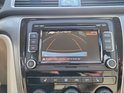 2014 Volkswagen Passat 1.8T SE