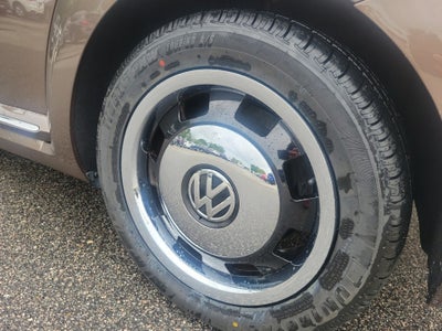 2013 Volkswagen Beetle Convertible 2.5L