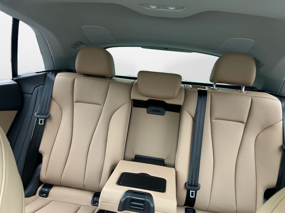 2023 Audi Q8 Premium Plus 55 TFSI quattro Tiptronic