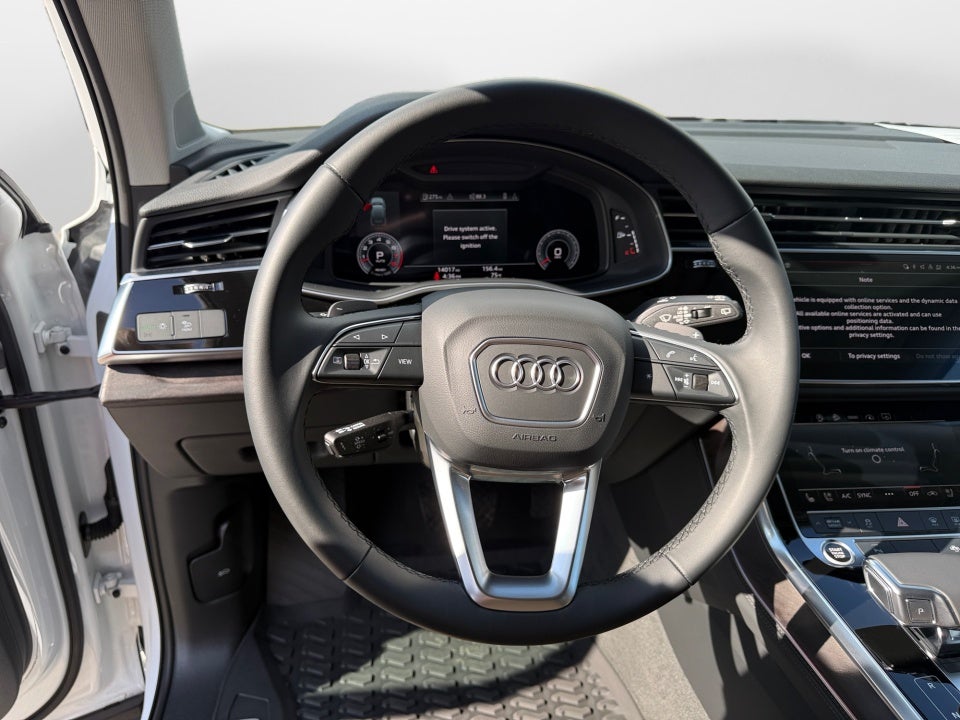 2022 Audi Q7 Premium Plus 55 TFSI quattro Tiptronic