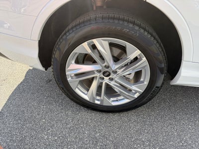 2022 Audi Q7 Premium Plus 55 TFSI quattro Tiptronic