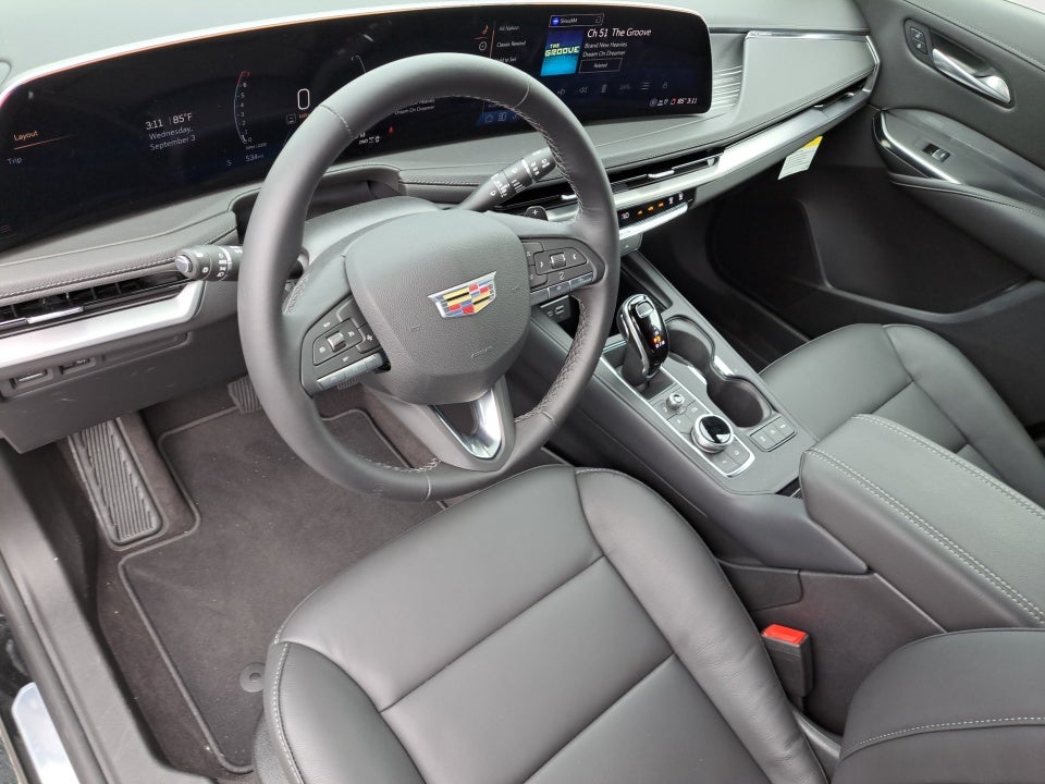 2025 Cadillac XT4 AWD Premium Luxury