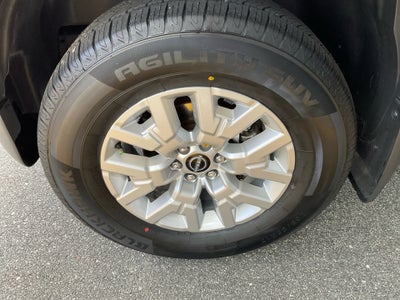 2023 Nissan Frontier Crew Cab SV 4x4