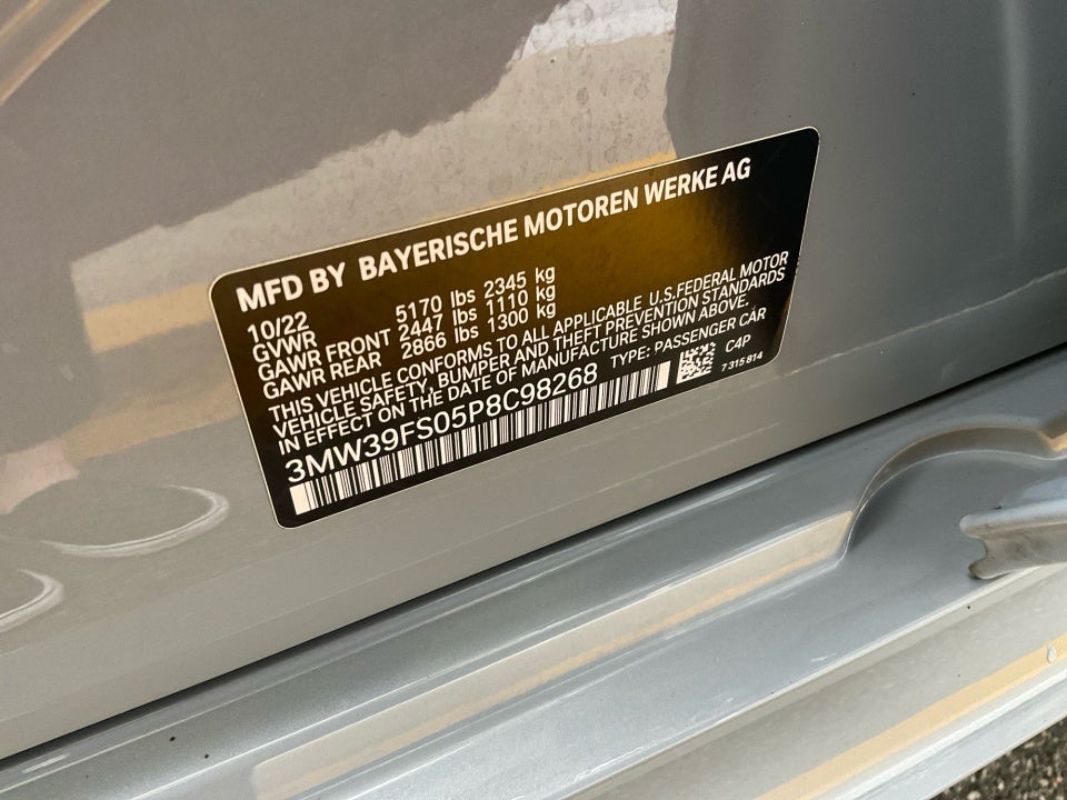 2023 BMW 330e xDrive