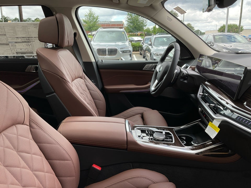 2026 BMW X7 xDrive40i