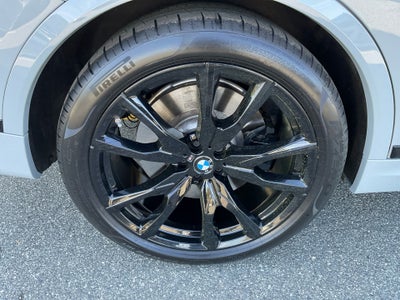 2024 BMW X7 M60i