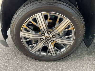 2023 Toyota Sequoia Capstone