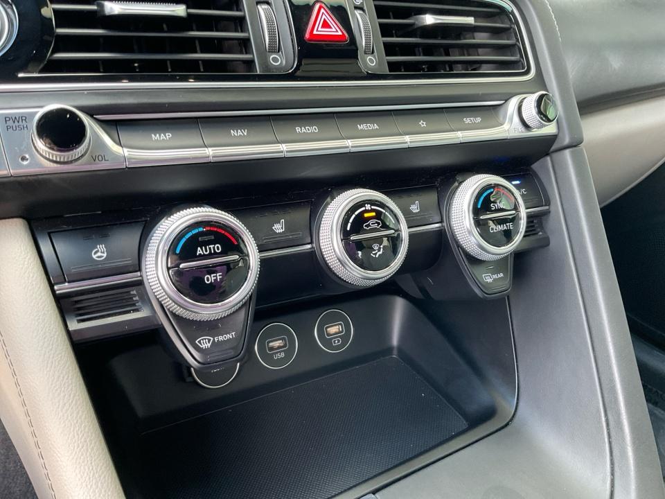 2023 Genesis G70 3.3T