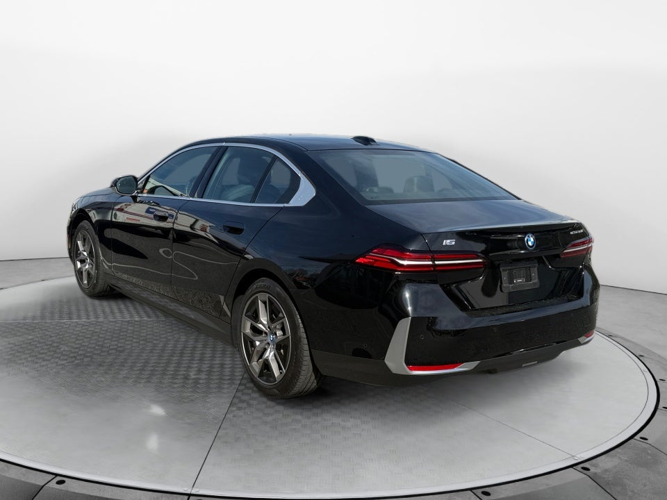 2024 BMW i5 eDrive40