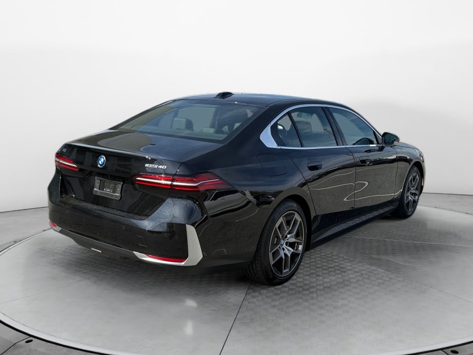 2024 BMW i5 eDrive40