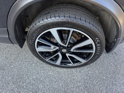 2017 Nissan Rogue Sport SL