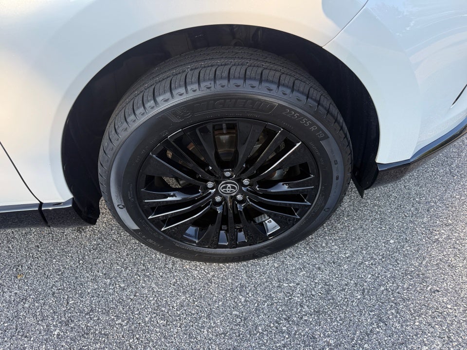 2024 Toyota Venza Nightshade