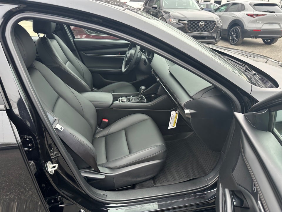 2025 Mazda Mazda3 Sedan 2.5 S Select Sport