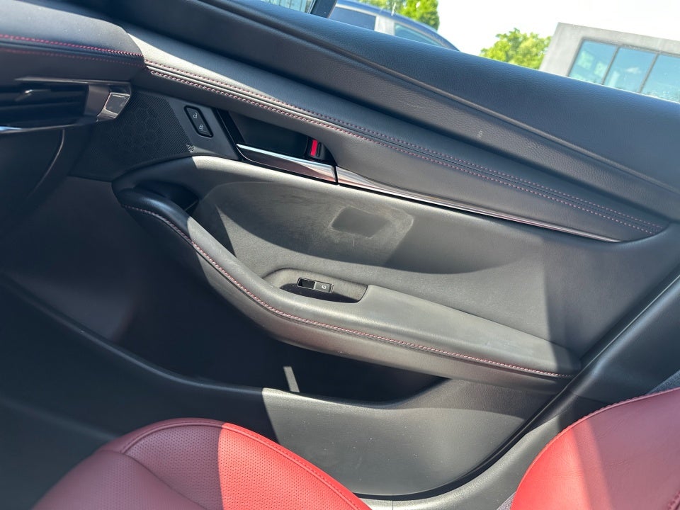 2024 Mazda Mazda3 Sedan 2.5 S Carbon Edition