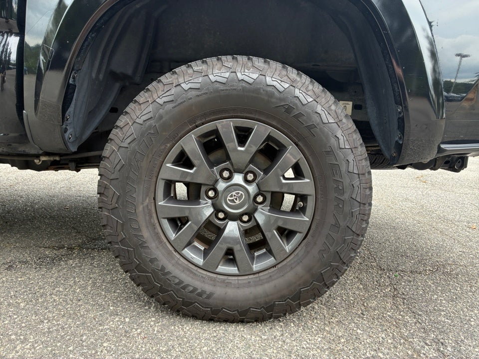 2021 Toyota Tacoma SR5