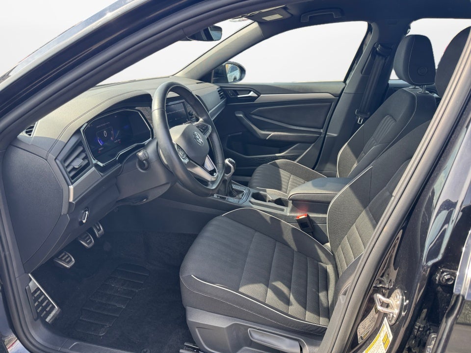 2024 Volkswagen Jetta 1.5T Sport