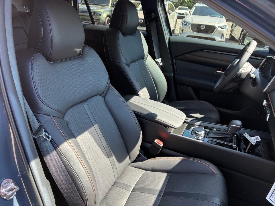 2026 Mazda Mazda CX-50 Hybrid Premium Plus
