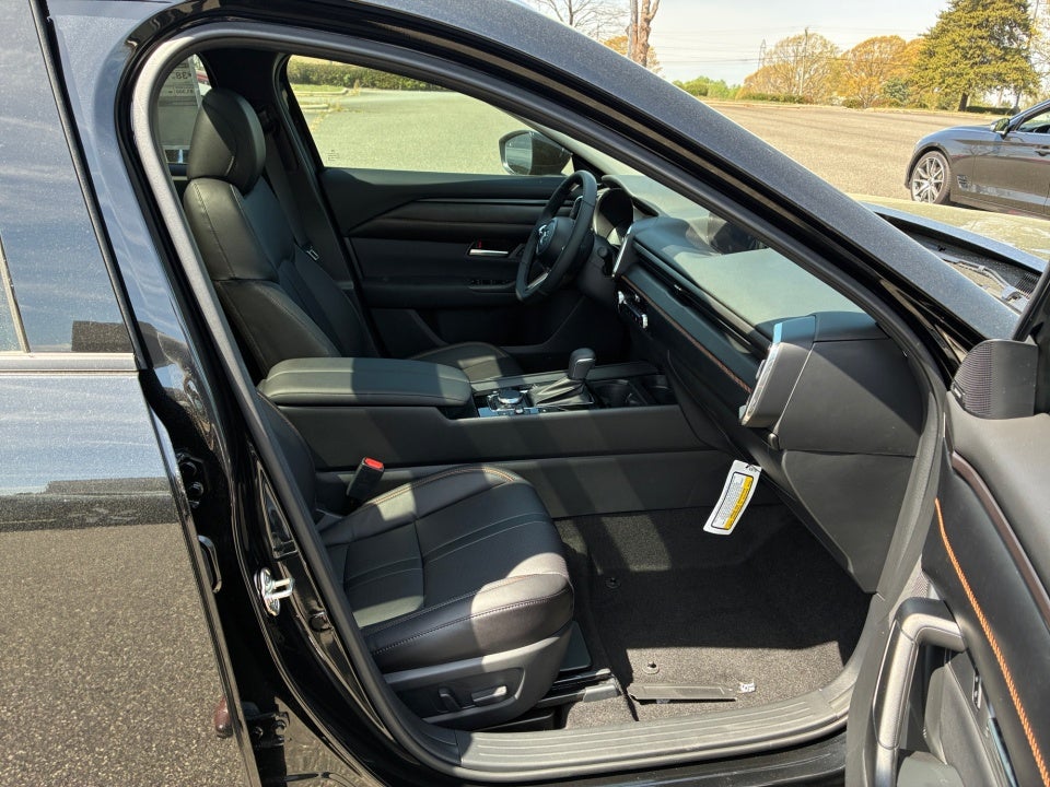 2026 Mazda Mazda CX-50 Hybrid Premium Plus