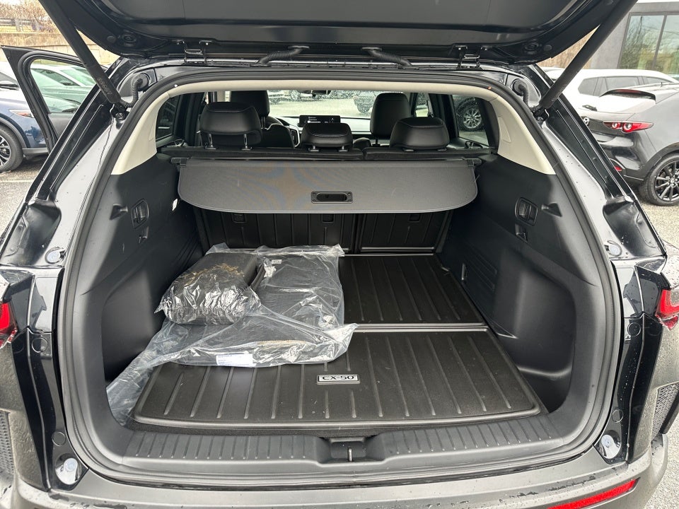 2025 Mazda Mazda CX-50 2.5 S Premium Package