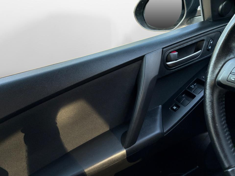 2012 Mazda Mazda3 Hatchback i Touring