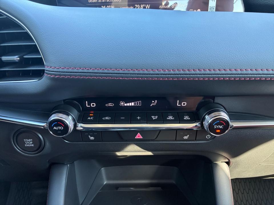 2026 Mazda Mazda3 Sedan 2.5 S Carbon Edition AWD