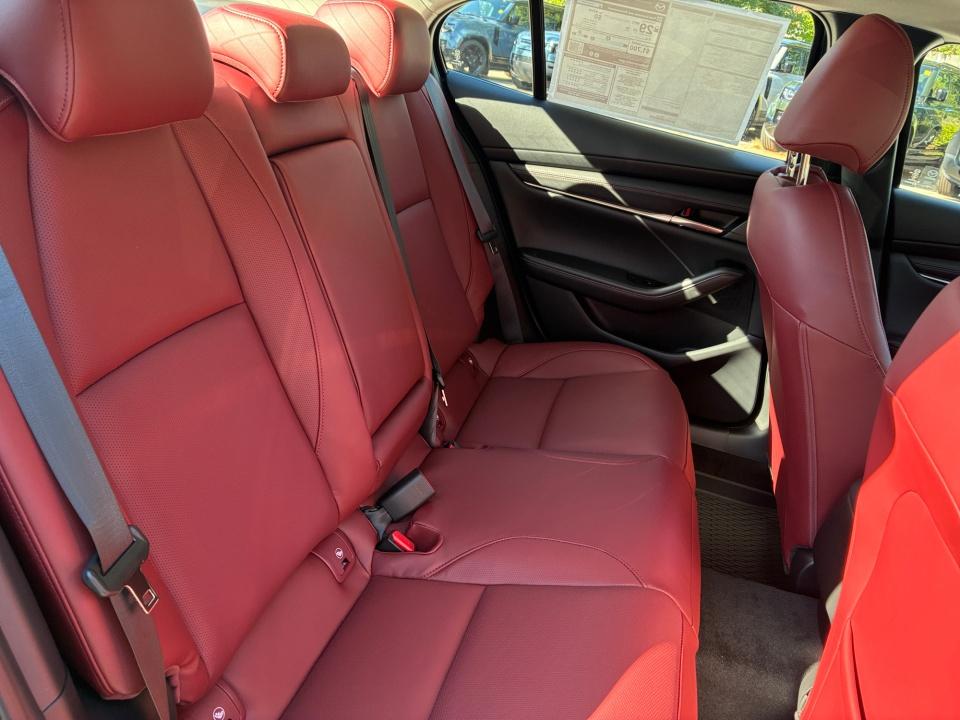 2026 Mazda Mazda3 Sedan 2.5 S Carbon Edition AWD