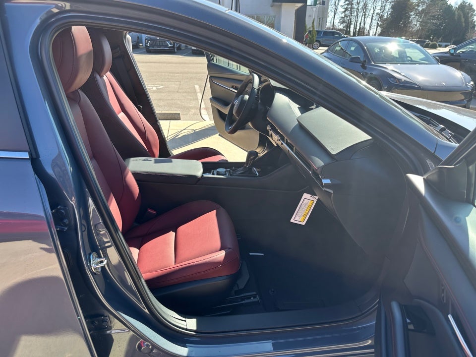 2026 Mazda Mazda3 Hatchback 2.5 S Carbon Edition