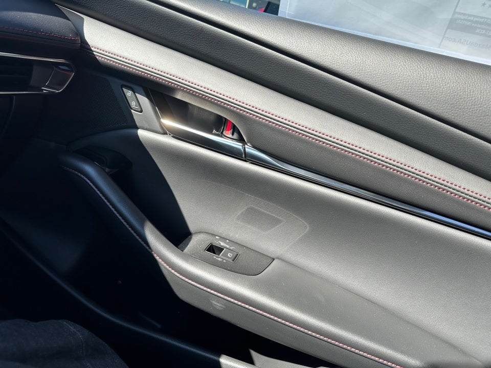 2026 Mazda Mazda3 Hatchback 2.5 S Carbon Edition