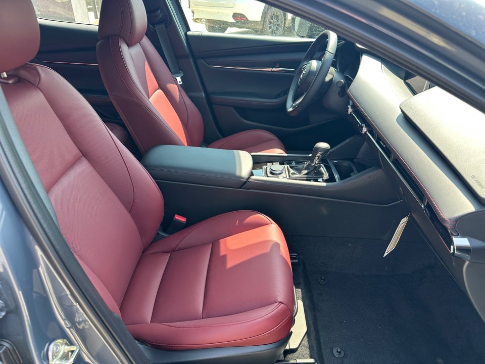 2026 Mazda Mazda3 Hatchback 2.5 S Carbon Edition