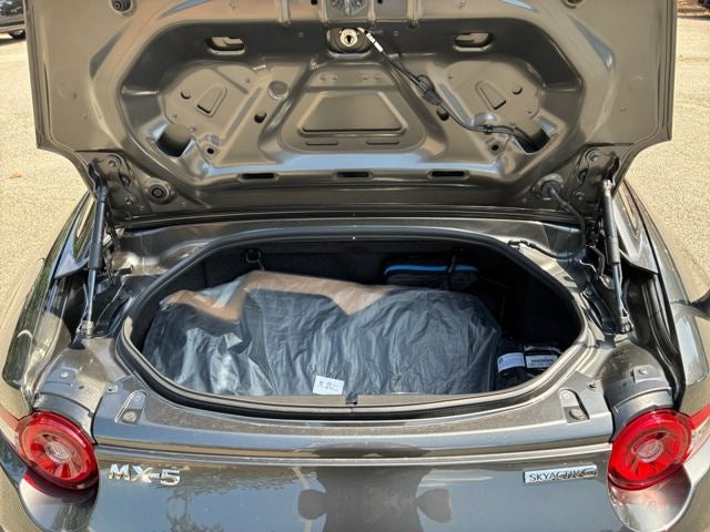 2026 Mazda Mazda MX-5 Miata RF Grand Touring