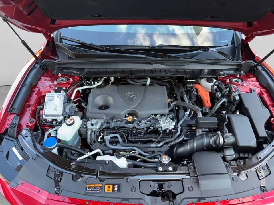 2026 Mazda Mazda CX-50 Hybrid Premium AWD