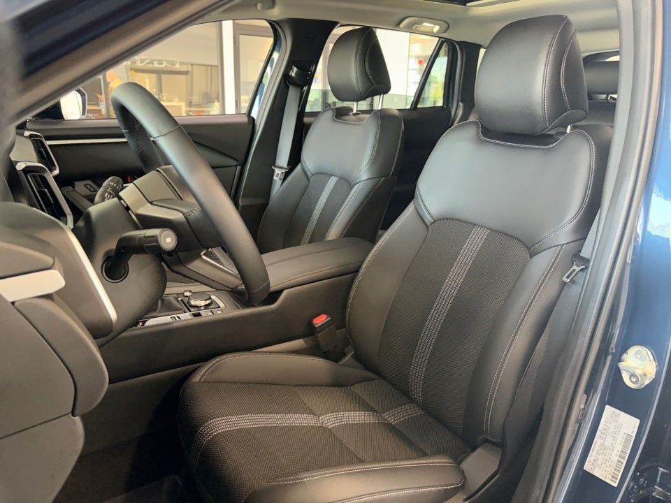 2025 Mazda Mazda CX-50 2.5 S Premium Package