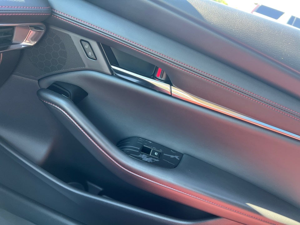 2026 Mazda Mazda3 Sedan 2.5 S Carbon Edition