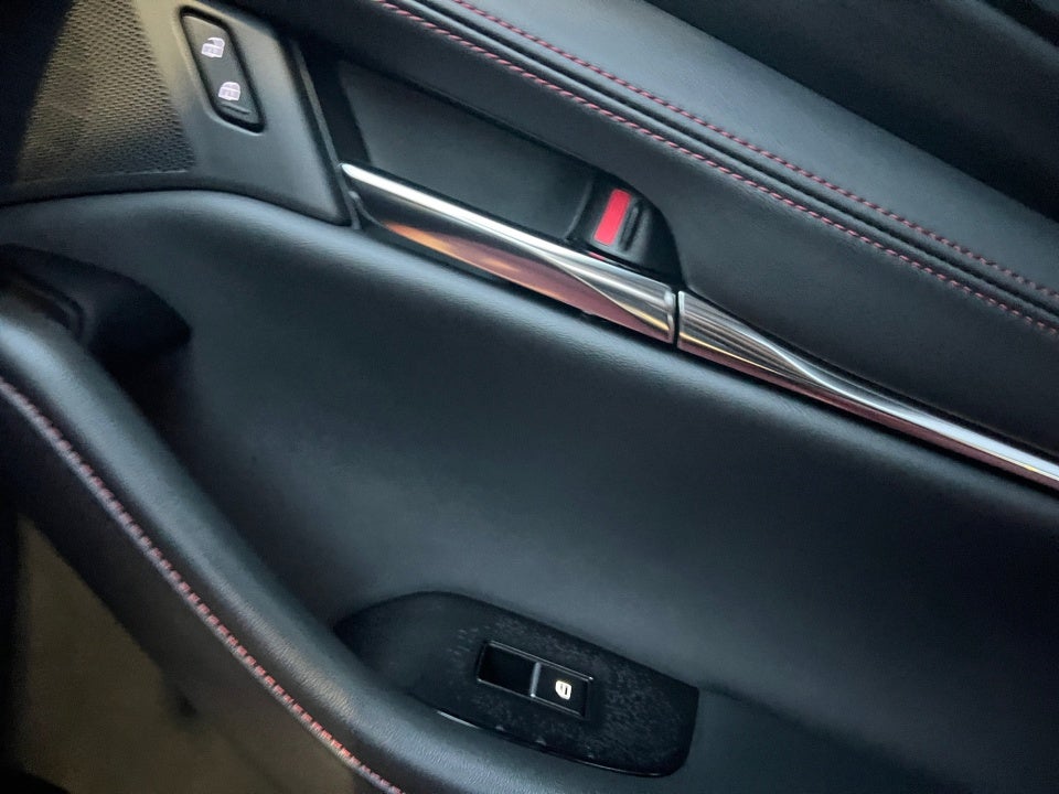 2026 Mazda Mazda3 Hatchback 2.5 S Carbon Edition