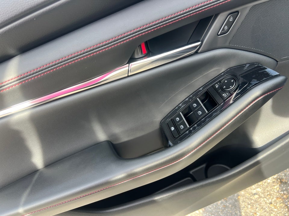 2026 Mazda Mazda3 Hatchback 2.5 S Carbon Edition