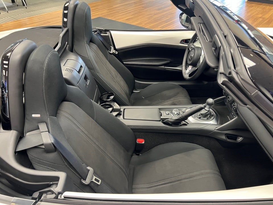 2025 Mazda Mazda MX-5 Miata Club