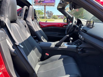 2026 Mazda Mazda MX-5 Miata RF Grand Touring