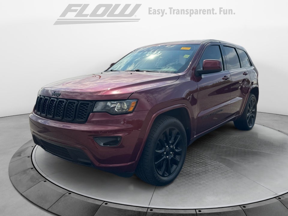 2022 Jeep Grand Cherokee Laredo X 4x4