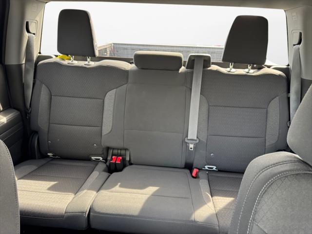 2022 Chevrolet Silverado 4WD Crew Cab Standard Bed LT