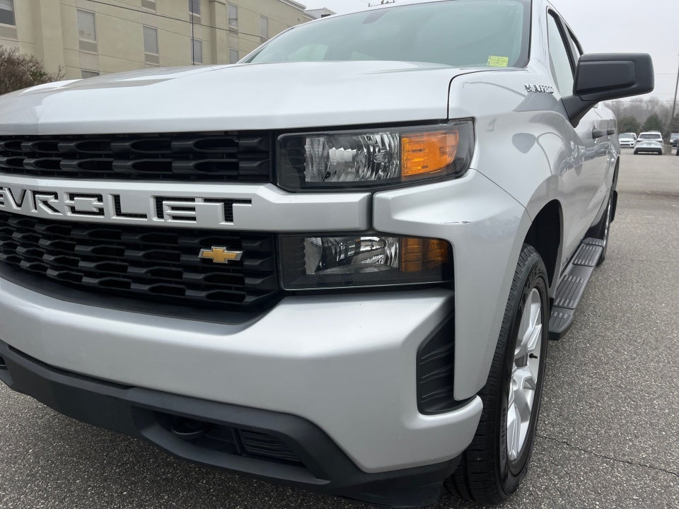 2020 Chevrolet Silverado 2WD Crew Cab Short Bed Custom