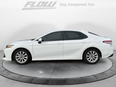 2019 Toyota CAMRY LE