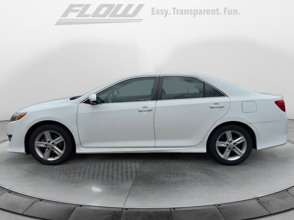 2013 Toyota CAMRY SE