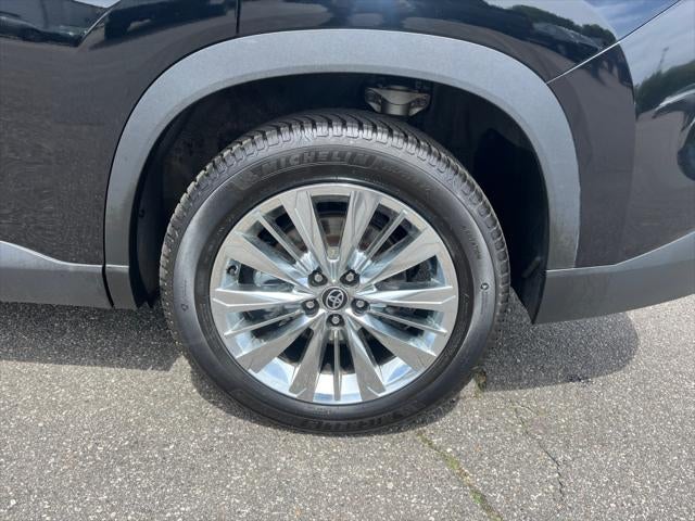 2024 Toyota GRAND HIGHLANDER Platinum