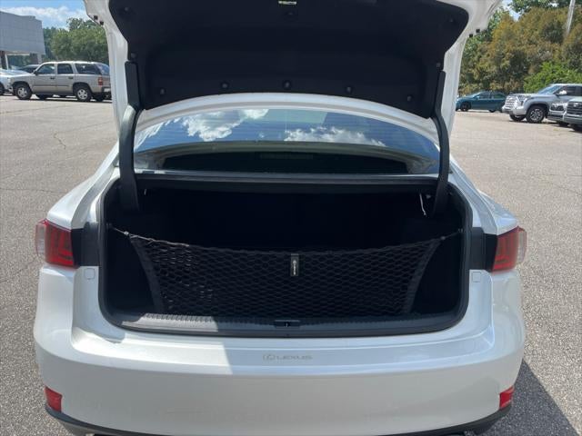2016 Lexus IS 4dr Sdn AWD
