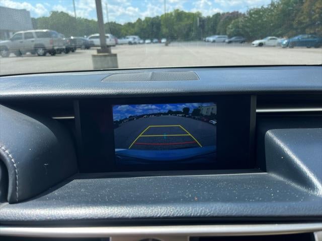 2016 Lexus IS 4dr Sdn AWD