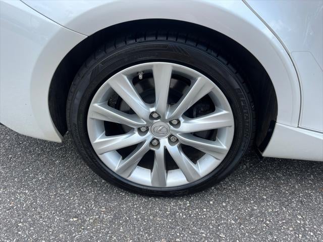 2016 Lexus IS 4dr Sdn AWD