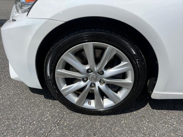 2016 Lexus IS 4dr Sdn AWD