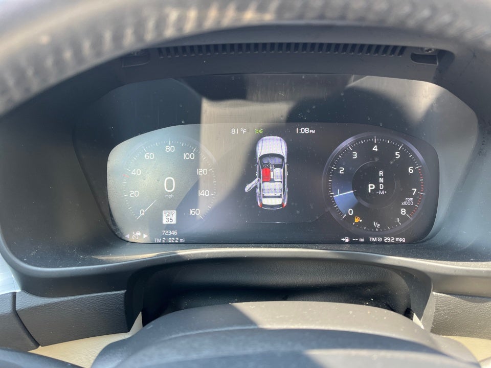 2019 Volvo XC40 T4 Momentum