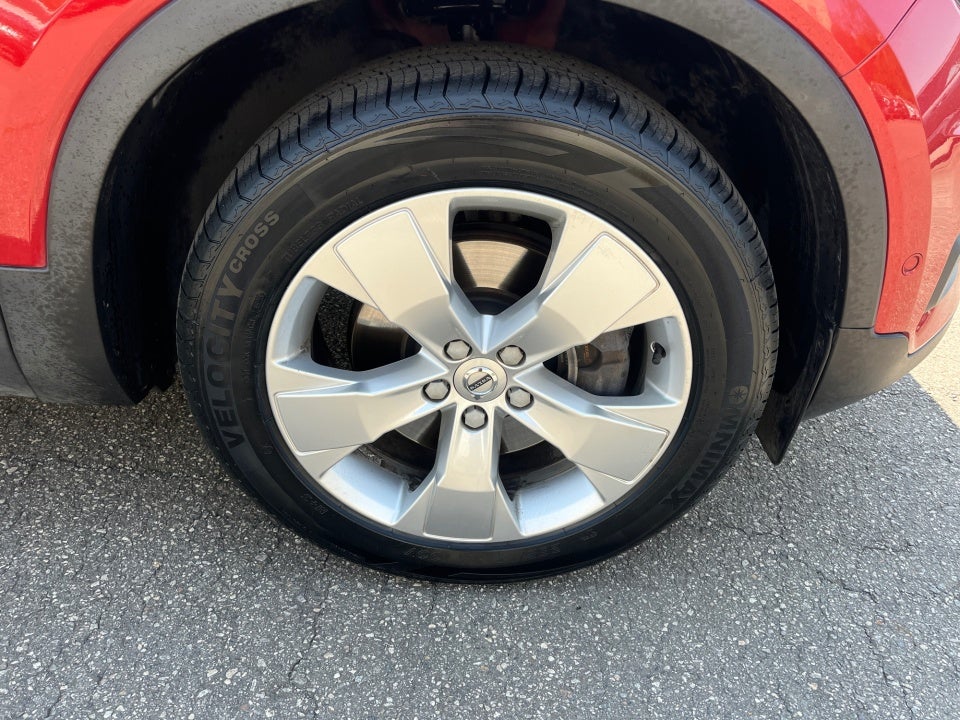 2019 Volvo XC40 T4 Momentum