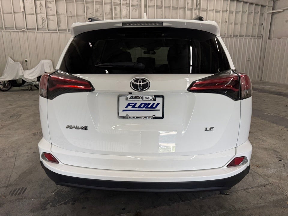 2018 Toyota RAV4 LE